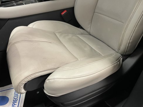 Used 2025 Lincoln Aviator Reserve w/ Equipment Group 201A image 21