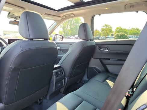 New 2026 Nissan Rogue SV w/ SV Premium Package image 14