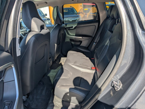 Used 2015 Volvo XC60 T5 image 12