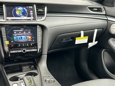 New 2025 INFINITI QX50 Sport image 25