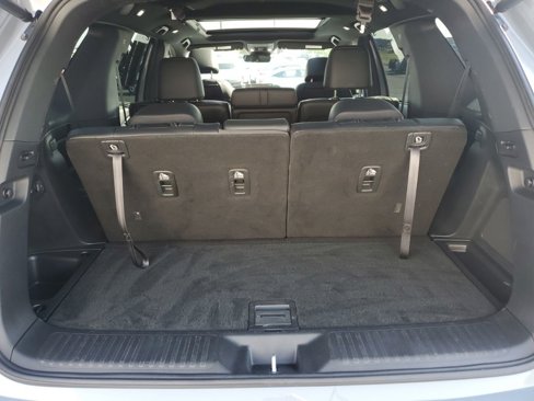 Certified 2025 Honda Pilot Black Edition image 30