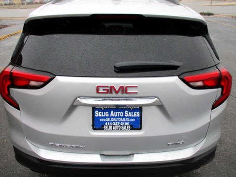 Used 2019 GMC Terrain SLE image 5
