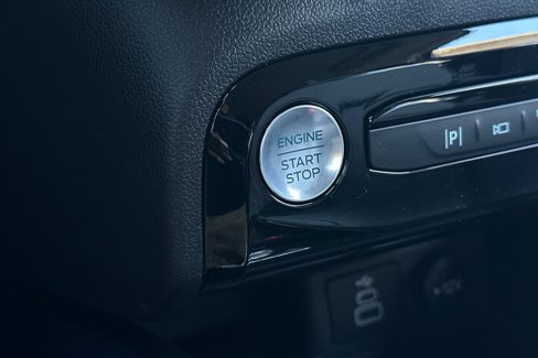 New 2025 Ford Escape SE image 22