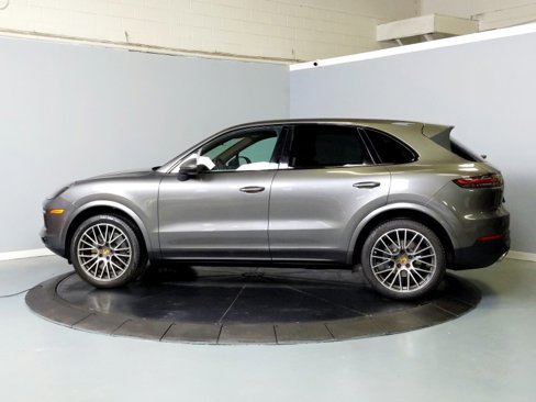 Used 2020 Porsche Cayenne S image 4