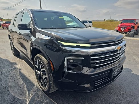 New 2026 Chevrolet Traverse High Country image 9