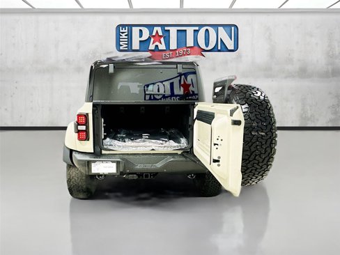 New 2025 Ford Bronco Raptor image 26