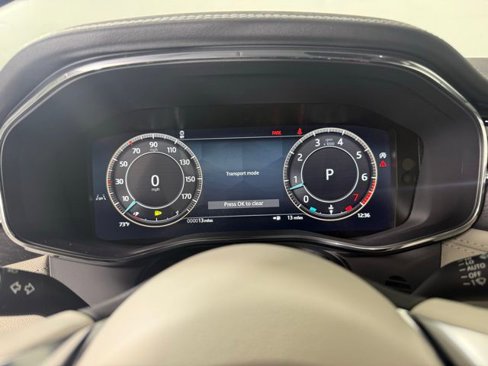 New 2026 Jaguar F-PACE R-Dynamic S image 19