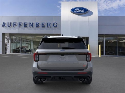 New 2025 Ford Explorer ST image 5