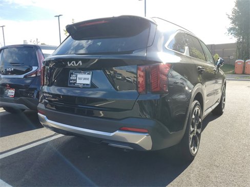 New 2026 Kia Sorento SX image 4