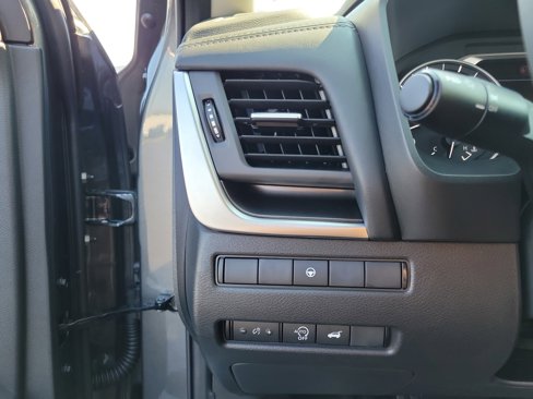 New 2026 Nissan Rogue SV w/ SV Premium Package image 20