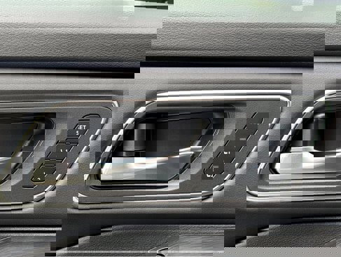 New 2026 Nissan Rogue Platinum image 39