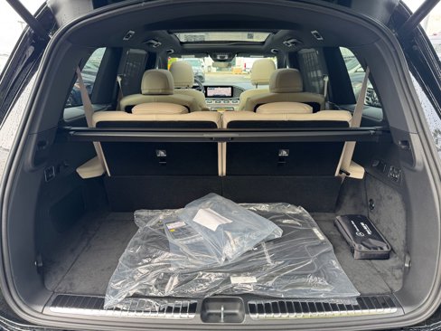 New 2026 Mercedes-Benz GLS 450 4MATIC image 25