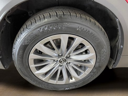 Certified 2024 MAZDA CX-90 3.3 Turbo w/ Preferred Plus image 10
