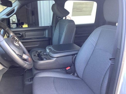 New 2026 RAM 3500 Tradesman image 29