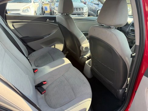 Used 2017 Hyundai Accent SE image 12