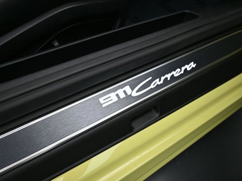 Certified 2025 Porsche 911 Carrera image 25