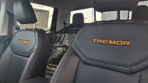 New 2025 Ford Maverick Tremor image 17