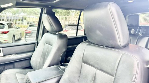 Used 2016 Ford Expedition Limited image 10
