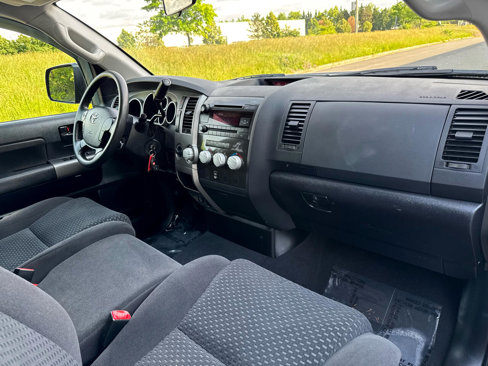 Used 2011 Toyota Tundra 4x4 Double Cab image 33