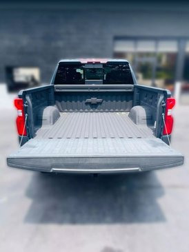 Used 2019 Chevrolet Silverado 1500 LTZ w/ LTZ Texas Edition image 9
