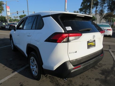 New 2025 Toyota RAV4 LE image 8