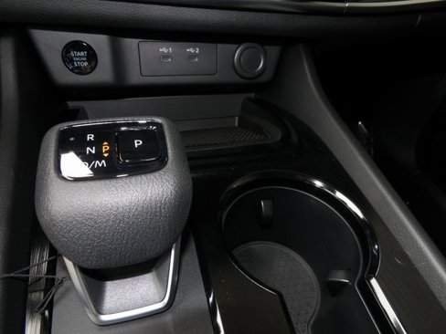 New 2026 Nissan Rogue SV image 24