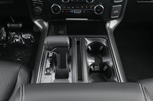 New 2025 Ford F150 Lariat w/ Equipment Group 501A Mid image 28