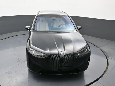New 2026 BMW iX xDrive45 image 37