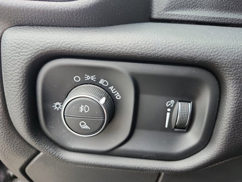 New 2025 RAM 2500 Big Horn image 27