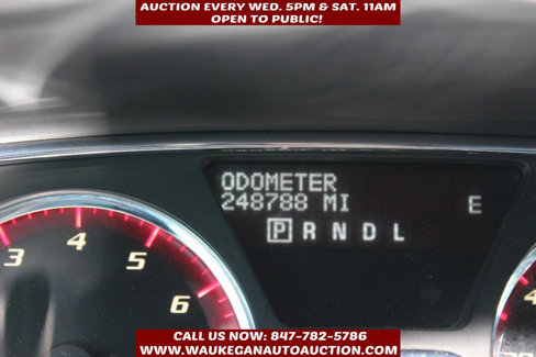 Used 2015 GMC Acadia SLT image 8