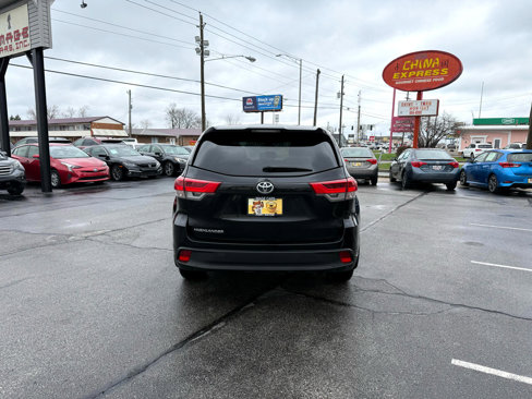 Used 2019 Toyota Highlander LE image 8