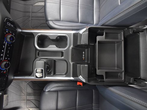 Used 2024 Chevrolet Silverado 1500 High Country image 40