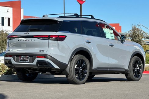 New 2025 INFINITI QX60 Luxe w/ Black Edition image 5