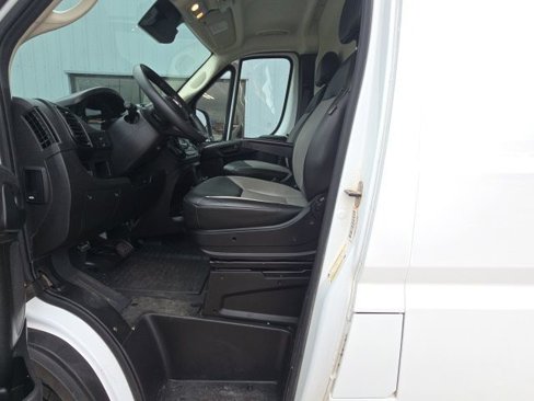 Used 2023 RAM ProMaster 2500 image 13
