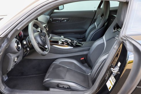 Used 2018 Mercedes-Benz AMG GT R image 6