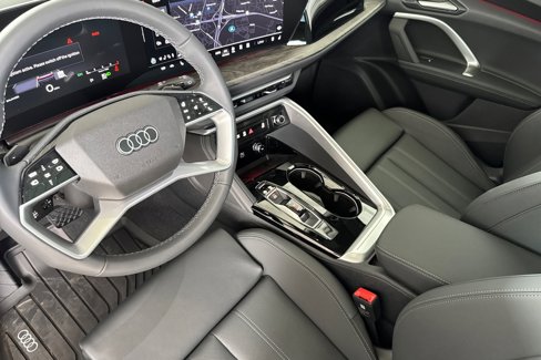 New 2025 Audi Q5 Premium Plus image 9