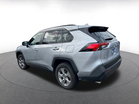 Used 2025 Toyota RAV4 LE image 5