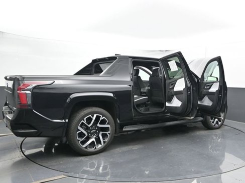 New 2025 Chevrolet Silverado EV RST image 54