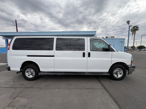 Used 2019 Chevrolet Express 3500 LT w/ LT Preferred Equipment Group image 2