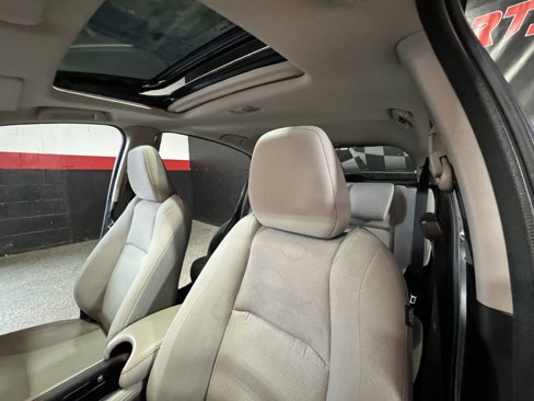 Used 2019 Honda HR-V EX image 14