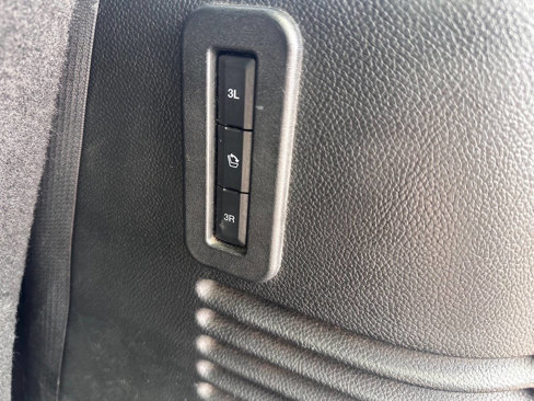 Used 2017 Ford Expedition Platinum image 10