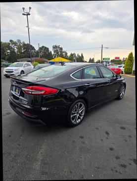 Used 2019 Ford Fusion Titanium image 5