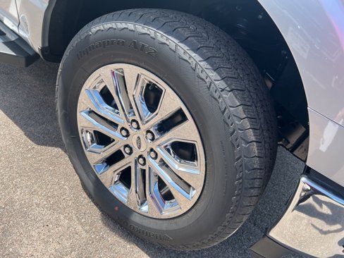 New 2025 Ford F150 Lariat image 8