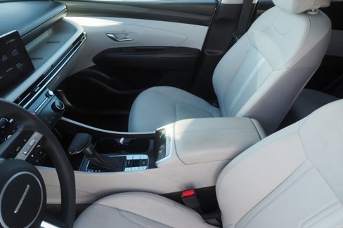 Used 2025 Hyundai Tucson SEL image 10