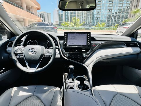 Used 2023 Toyota Camry XLE image 20