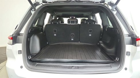 Used 2022 Jeep Grand Cherokee Altitude image 14
