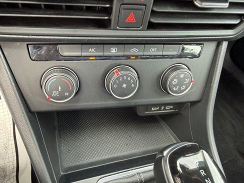 Used 2024 Volkswagen Jetta S image 18