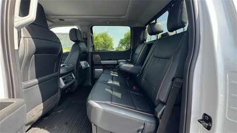 New 2025 Ford F250 Lariat w/ Lariat Ultimate Package image 17