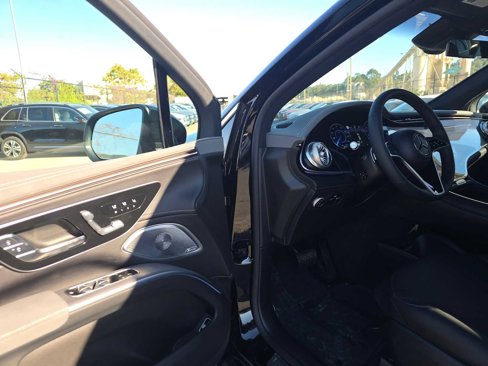 New 2026 Mercedes-Benz EQS 400 4MATIC SUV image 27