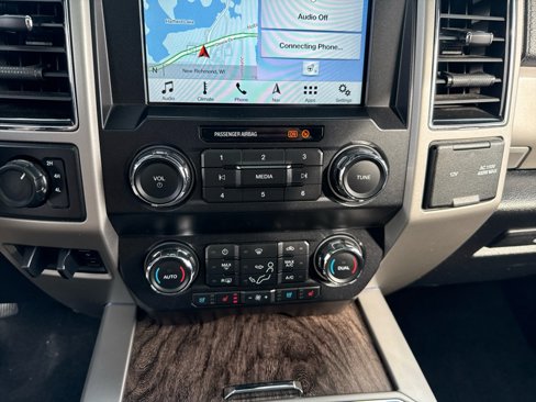 Used 2019 Ford F250 Lariat w/ Lariat Ultimate Package image 19